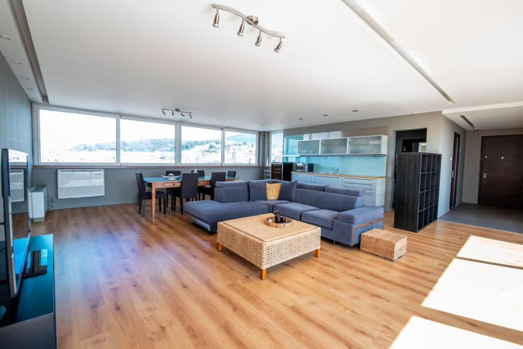 Luxury Loft By Boy Διαμέρισμα Πάτρα Εξωτερικό φωτογραφία